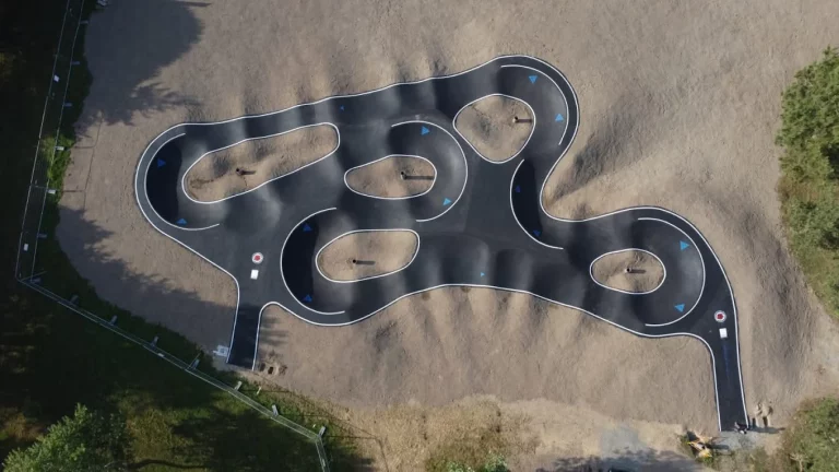 pumptrack de Saint hilaire de riez 768x432