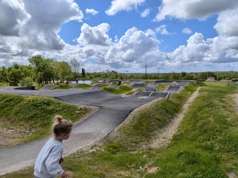Pumptrack de Laruscade 02 768x576