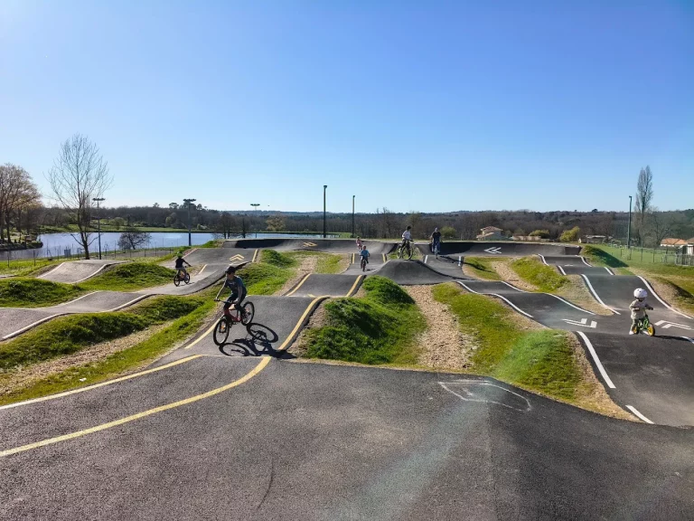 Pumptrack de Laruscade 768x576