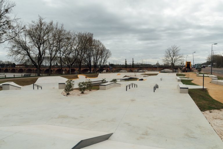 Skatepark de Nevers 04 768x512