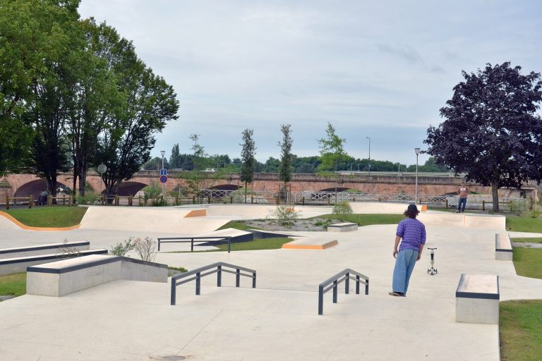 Street Nevers 768x512