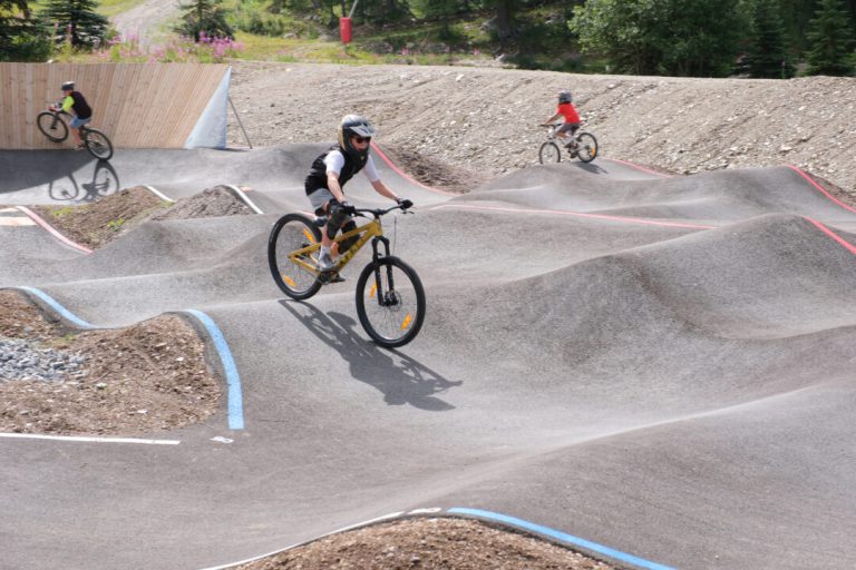 pumptrack isola 2000 03 768x512