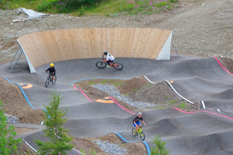 pumptrack isola 2000 04 768x512