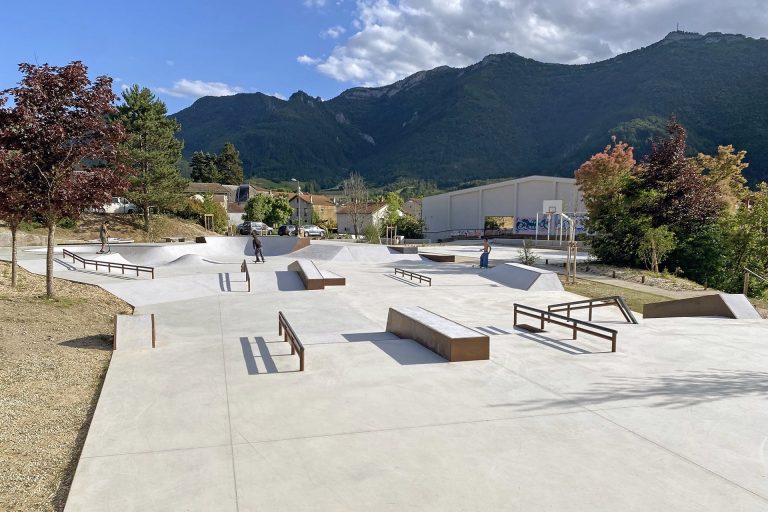 Skatepark de Die 11 768x512