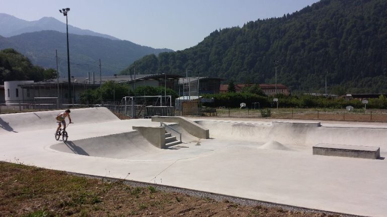 Skatepark Ugine 02 768x432